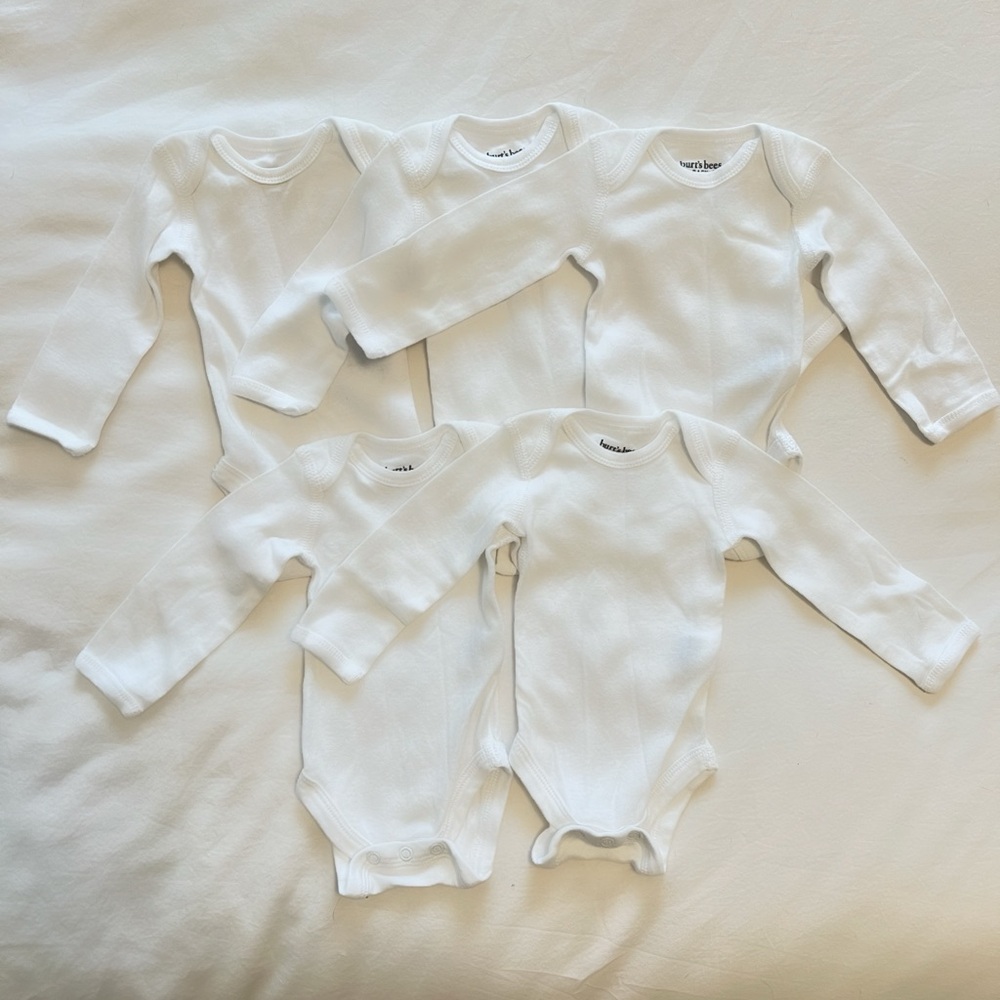 Burt’s Bees Baby Bodysuit One-Piece. 100% Organic Cotton. 5 pack
